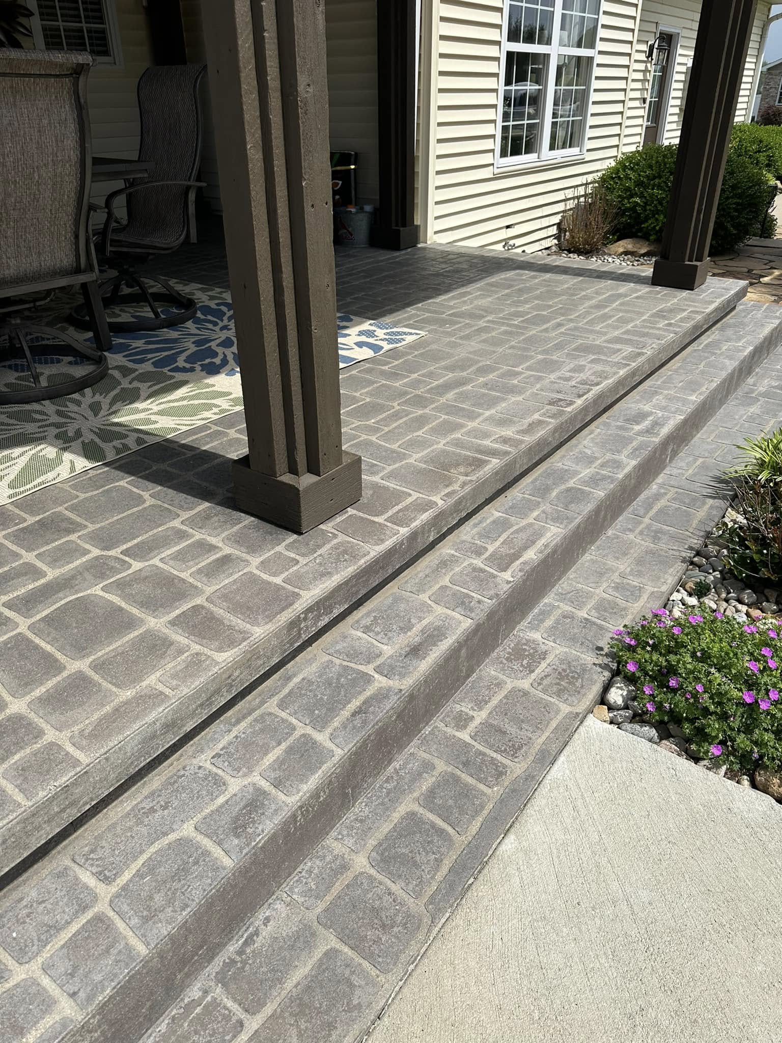 Exposed aggregate concrete